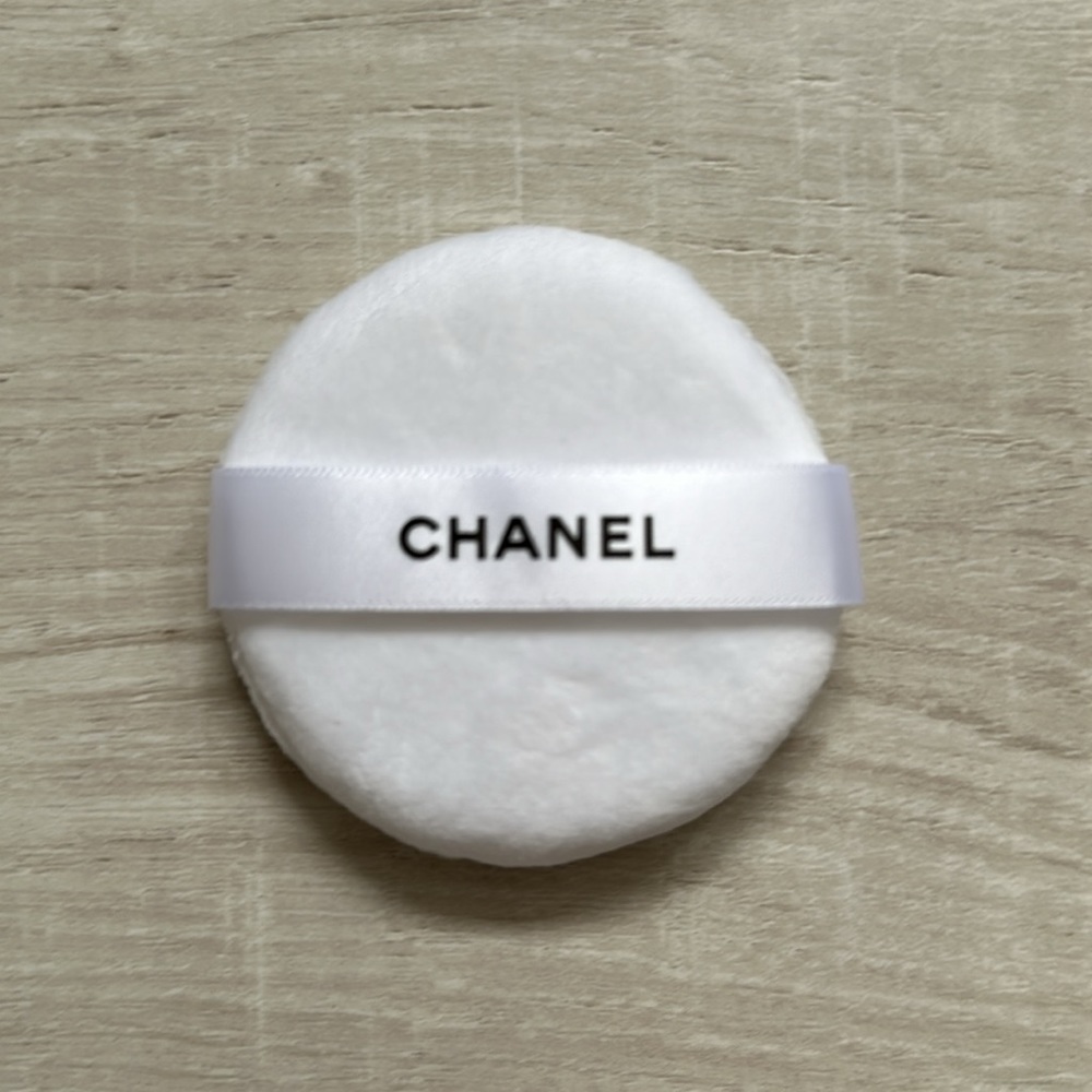 100% Authentic Chanel Makeup Powder Puff - Picture 2 of 5